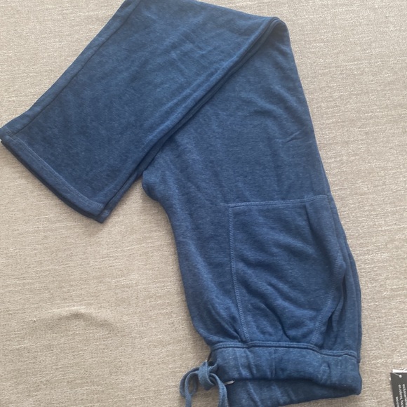 2 LV Easy Fit Vintage Wash pull on pants Size Medium NWT - Picture 4 of 10